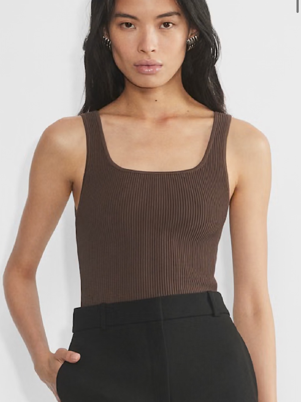 Aritzia knot sculpt contour Ribbed Square-Neck Tank Top in Brown